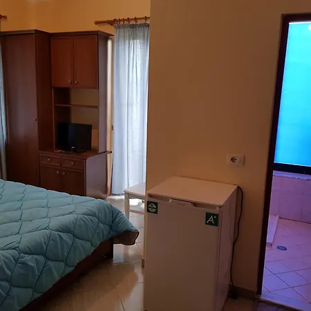 מלון Sanremo Restorant 3*