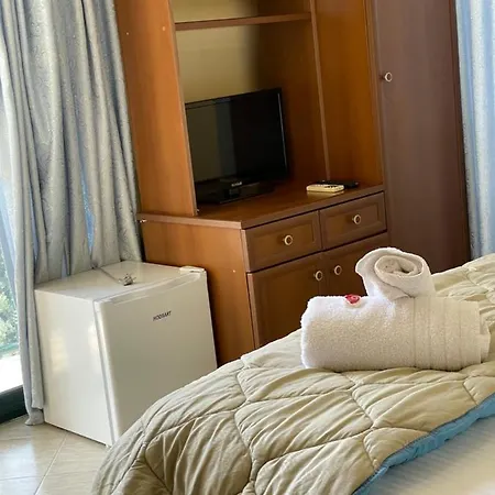 Ξενοδοχείο Sanremo Restorant 3*
